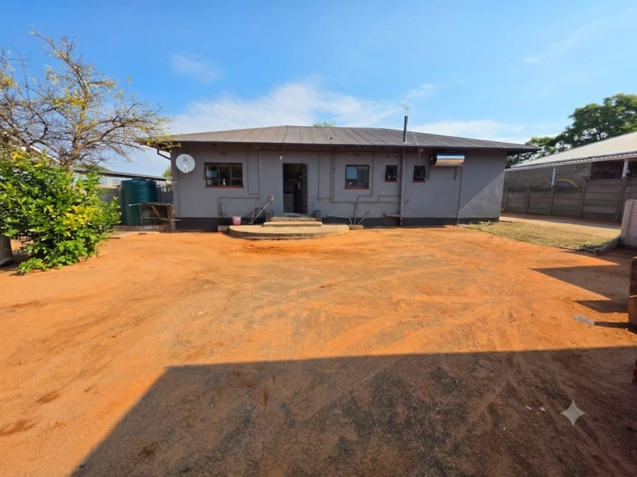3 Bedroom Property for Sale in Beaconsfield Northern Cape